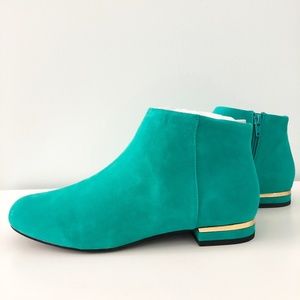 Anthropologie Lien.Do Delphinia Suede Booties